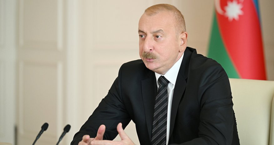 Bunun ünvanı Dövlət Departamentinin Dövlət katibidir - Prezident