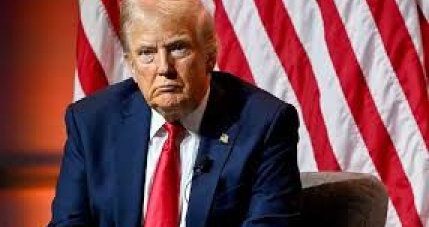 Трамп заявил, что над США смеются во всем мире