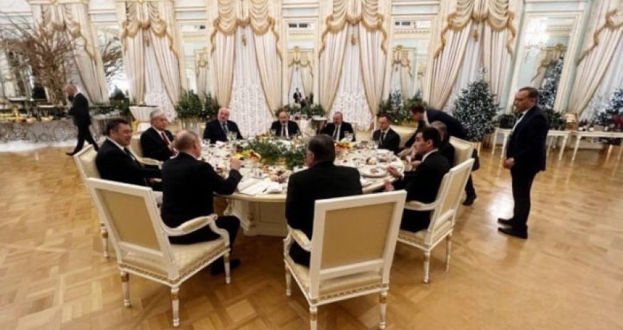 Moskvada MDB dövlət və hökumət başçılarının qeyri-rəsmi naharı olub