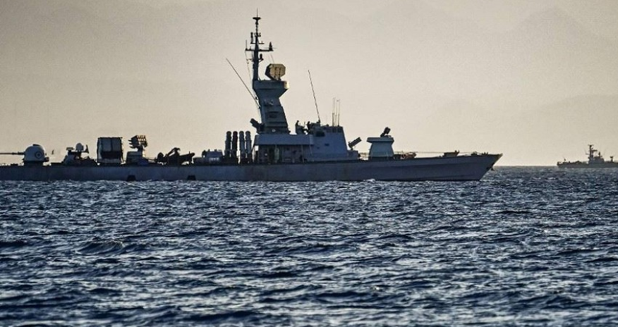 ВМС Великобритании сообщили об инциденте в Красном море