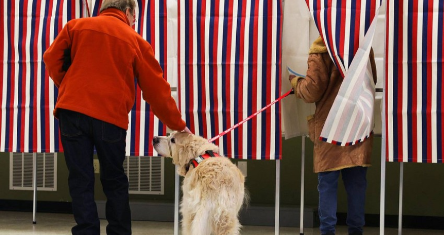 Опрос: Американцы назвали экономику главной темой перед выборами президента
