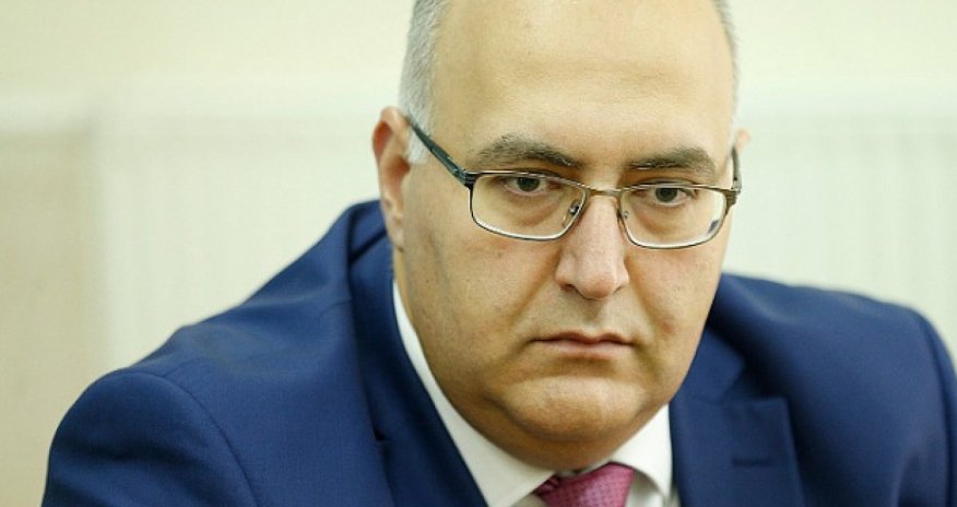 Baqramyan istefa verdi