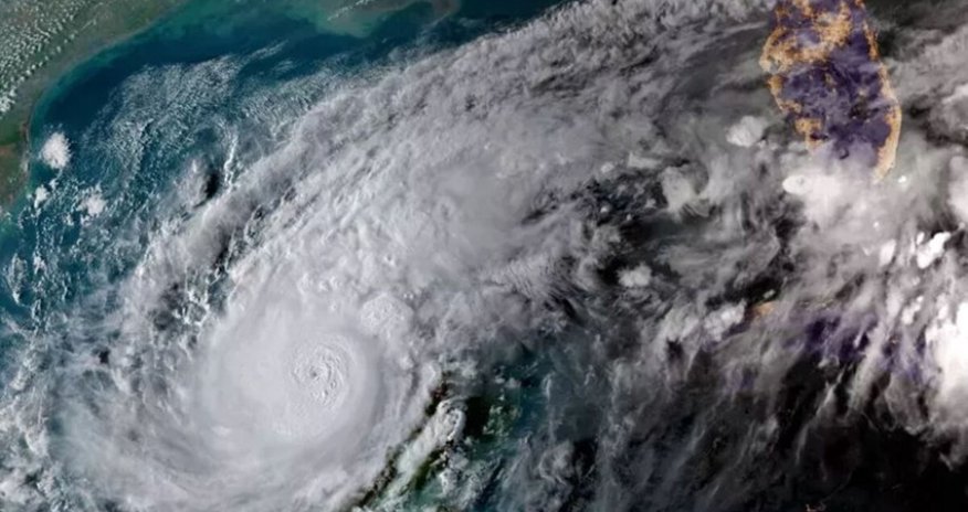 Метеорологи назвали причину усиления урагана 