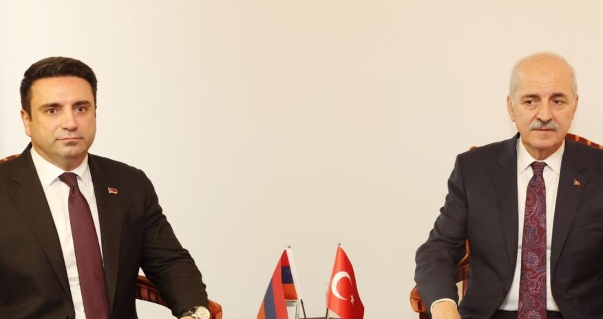 Simonyan Numan Kurtulmuşla görüşüb