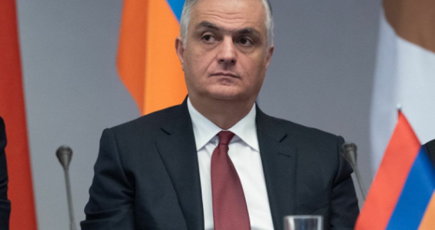 Ermənistanın baş naziri Moskvaya gəlib