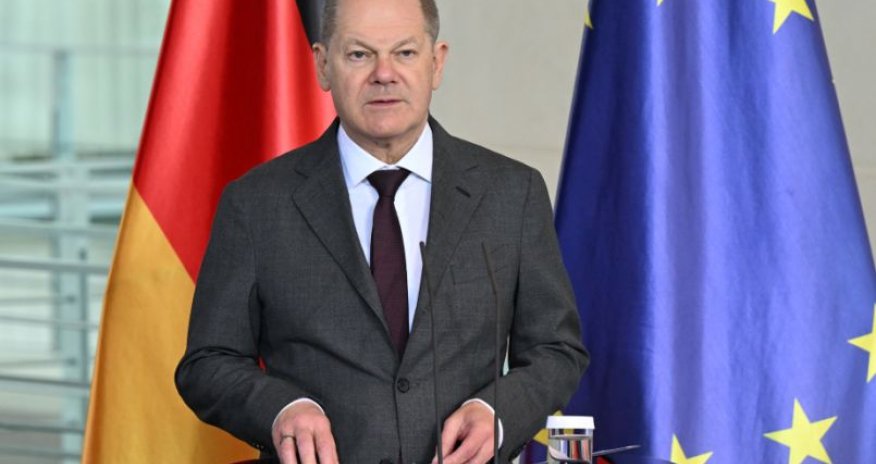 Şolts Türkiyədə səfərdədir