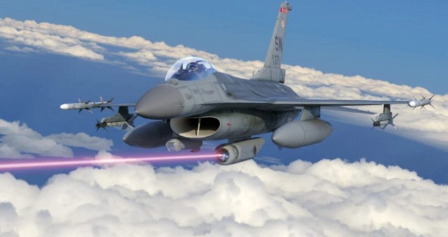 Британия испытала лазерную систему для защиты самолетов от ракетных угроз