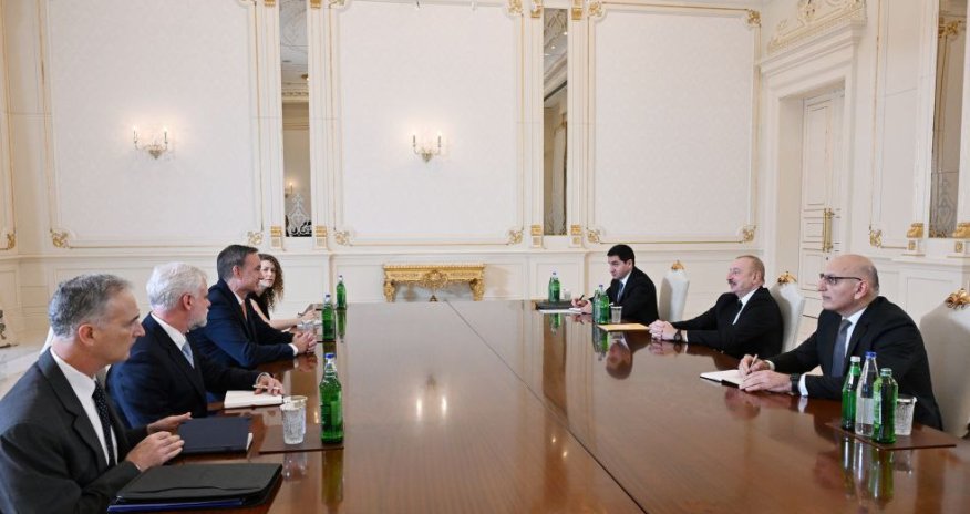 Prezidenti Əliyev ABŞ Prezidentinin xüsusi köməkçisi ilə danışıb