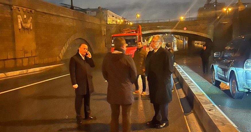 В Баку после ливня затопило тоннель под Багировским мостом
