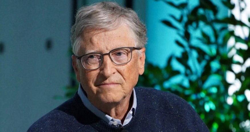 Geyst Harrisə 50 milyon dollar ianə edib