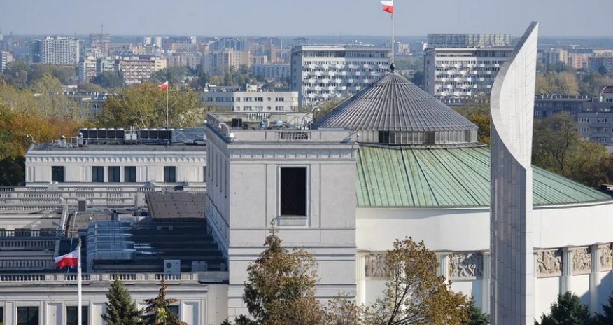 В здании парламента Польши искали бомбу