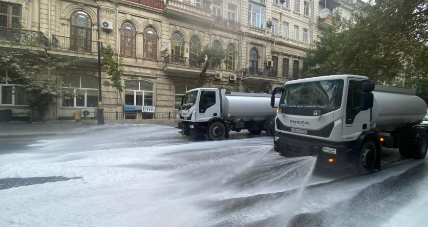 Bu gün Bakının 496 küçəsi yuyulub