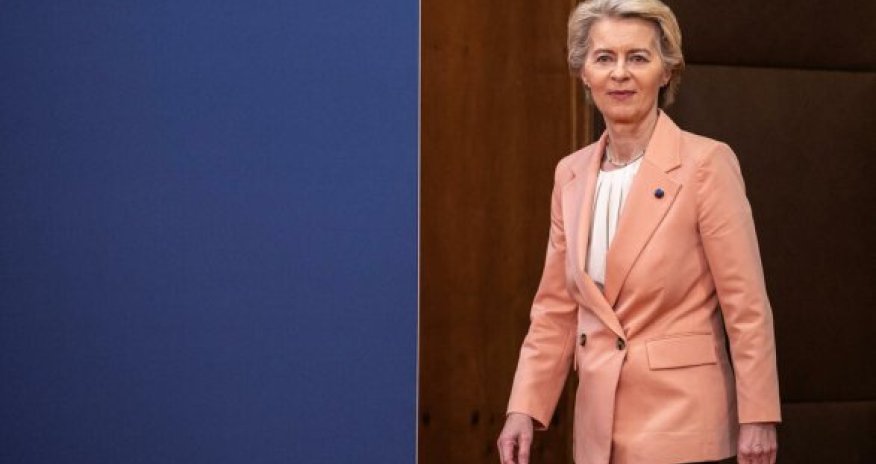 Глава Еврокомиссии отказалась встречаться с премьером Сербии