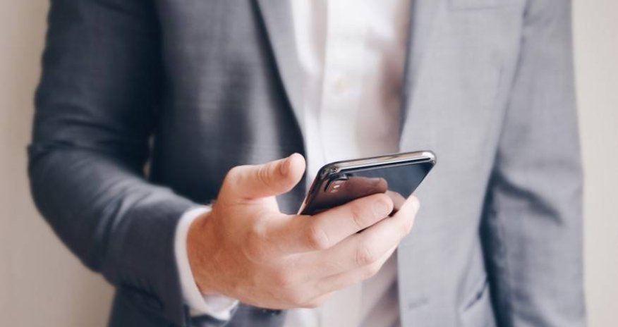 Azərbaycana ən çox gətirilən smartfon markaları açıqlanıb