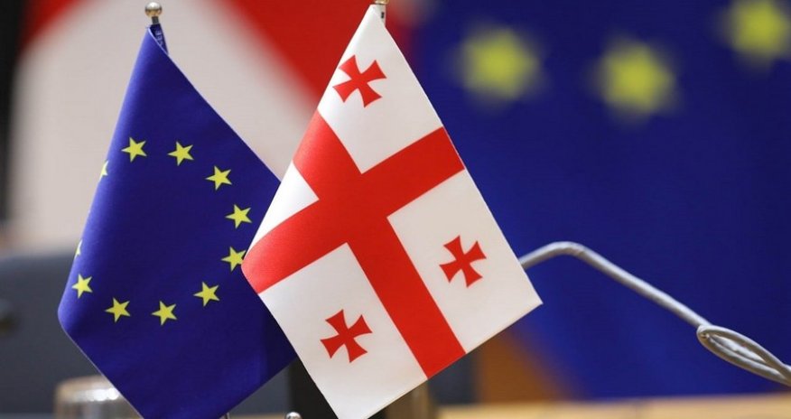 Еврокомиссия отказалась начать переговоры с Грузией о приеме в ЕС