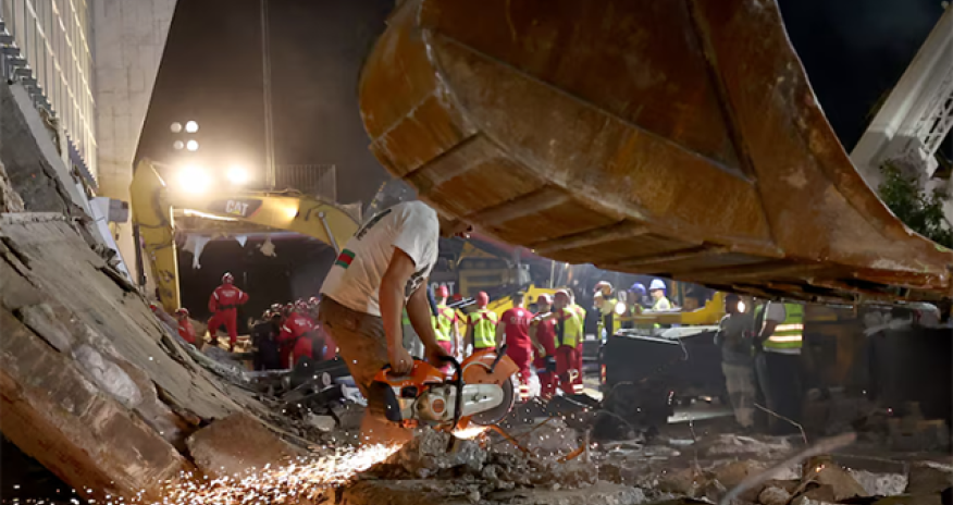 Serbiyada dəmiryol vağzalının tavanı uçub,ölən və yaralananlar var