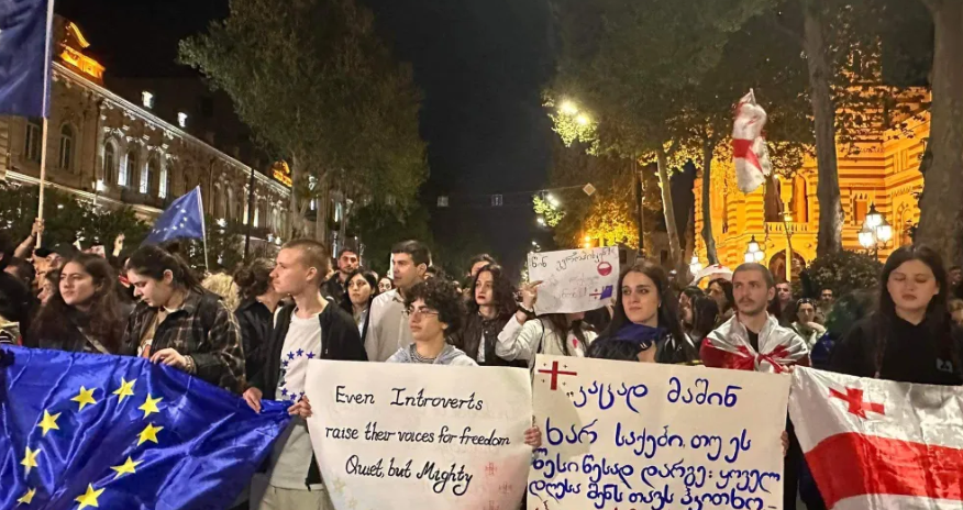 Gürcüstanda yenidən etiraz aksiyası keçirilir