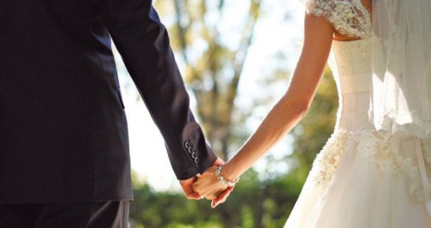 Seçkiyə getməyən nişanlısından ayrılmaq qərarı alıb