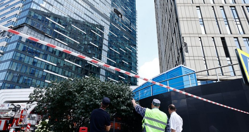 Мэр Москвы заявил об уничтожении летевших на город 32 дронов