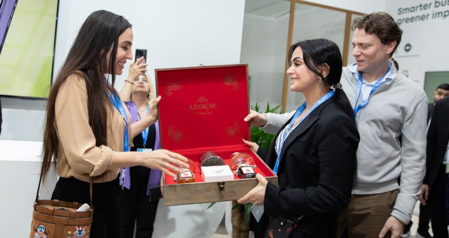 Leyla Əliyeva COP29-da “Azərsun Holdinq” pavilyonu ilə tanış olub
