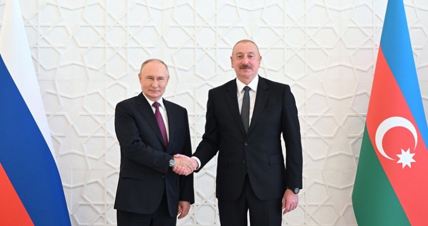 Putin İlham Əliyevə zəng edib