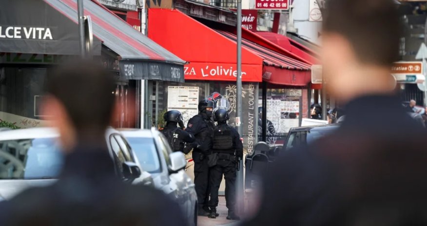 Parisdə restoran işçiləri girov götürülüb - Video