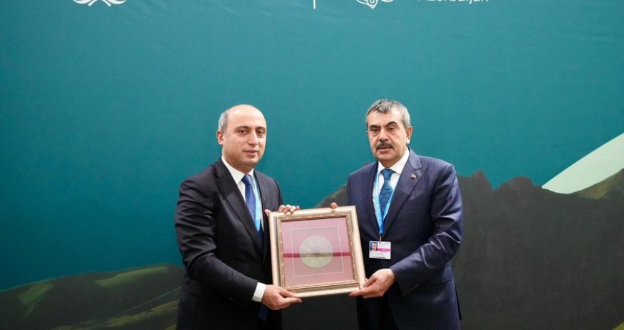 Emin Əmrullayev türk həmkarı ilə görüşüb