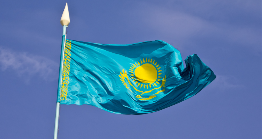 Казахстан порекомендовал своим гражданам покинуть Украину