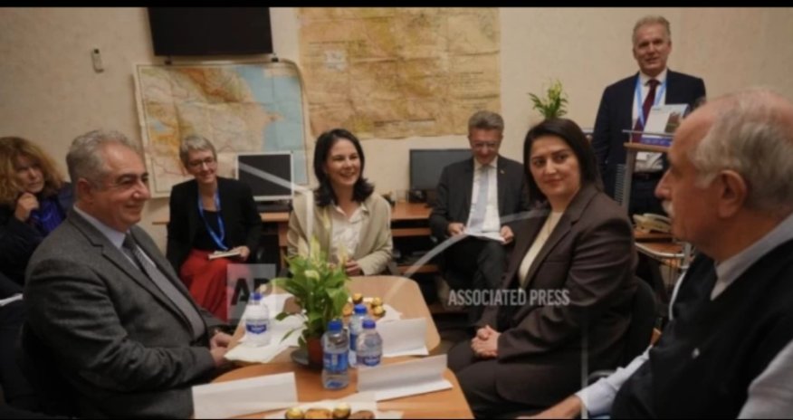 Almaniyalı nazir Qubad İbadoğlu ilə görüşüb - VİDEO