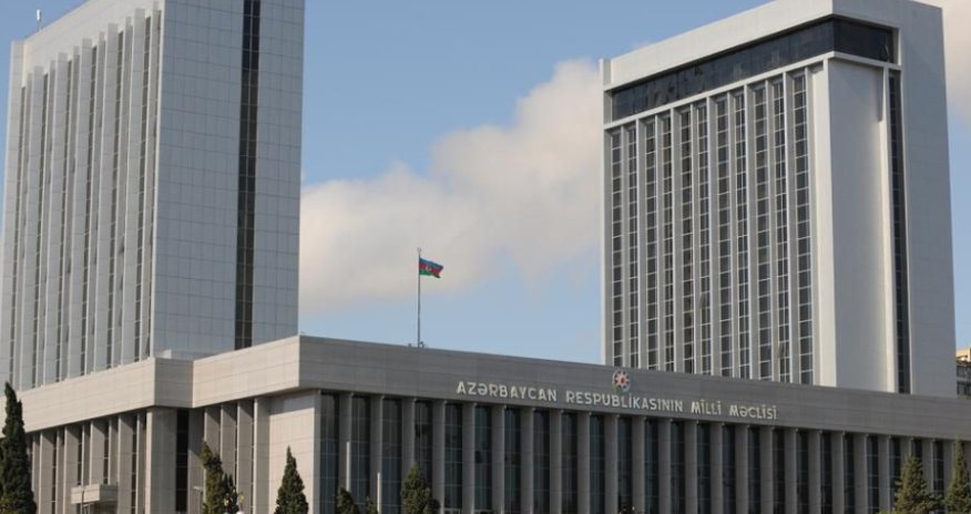 Некоторым депутатам Милли Меджлиса предоставлены квартиры