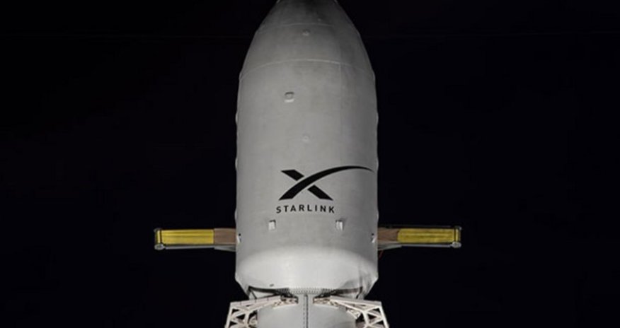 SpaceX запустила на орбиту 20 мини-спутников Starlink