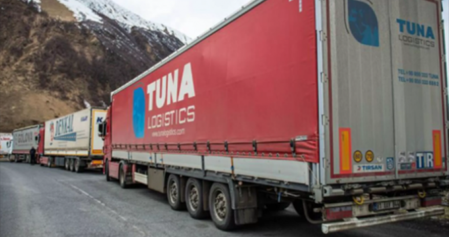 Gürcüstandan Rusiyaya gedən yol bağlanıb