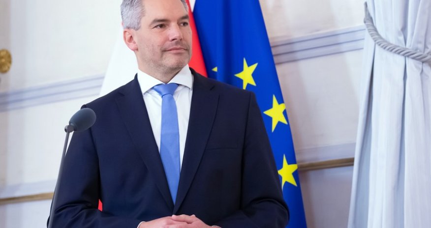 Austrian Chancellor invites Trump to visit the country