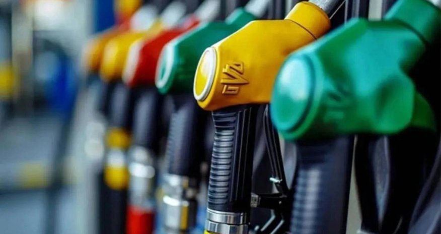 Россия снимает запрет на экспорт бензина для производителей