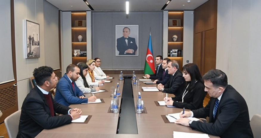 Ceyhun Bayramov Venesuelanın nümayəndə heyəti ilə görüşüb