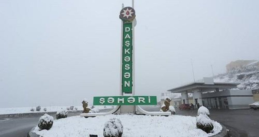 Daşkəsənə qar yağıb