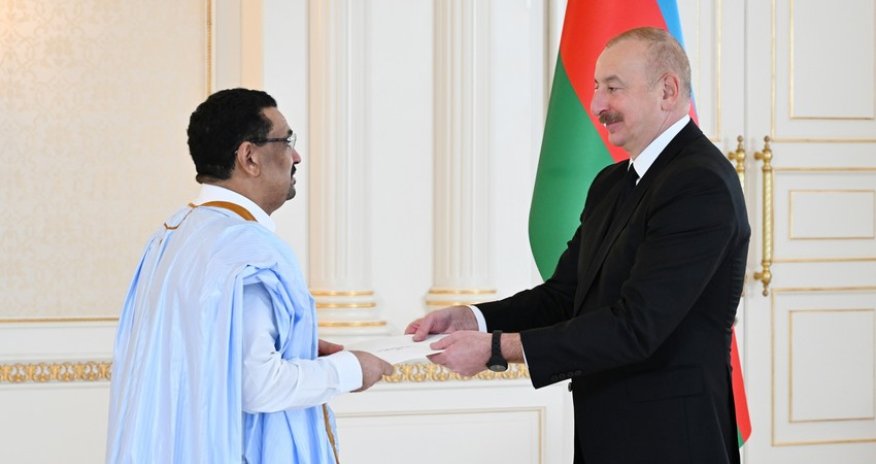 Əliyev Mavritaniyanın Azərbaycandakı yeni səfirini qəbul edib