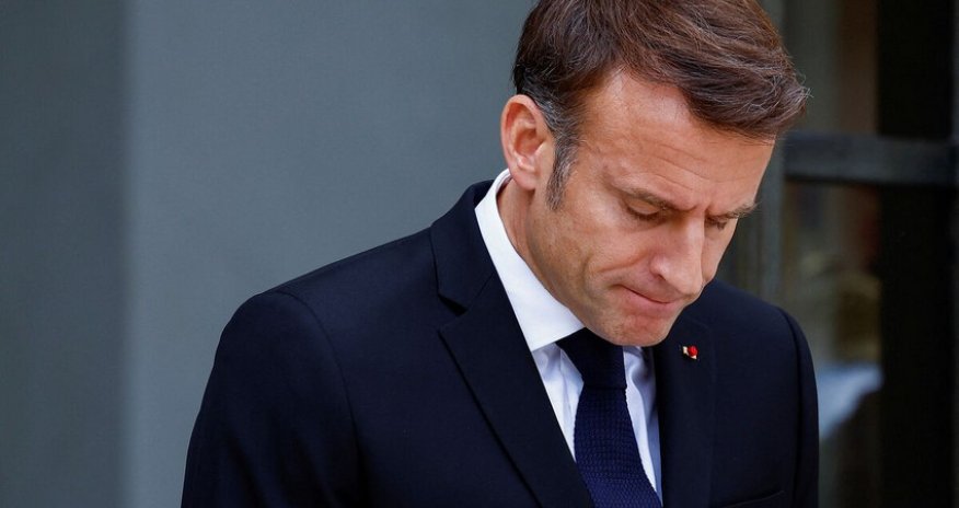 French left opposition demands Macron's resignation amid political turmoil