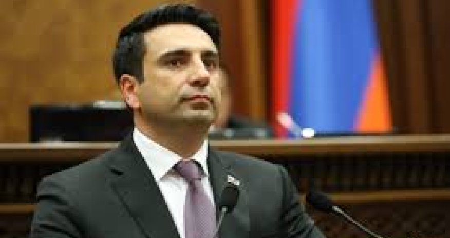 Cпикер парламента Армении прокритиковал депутата