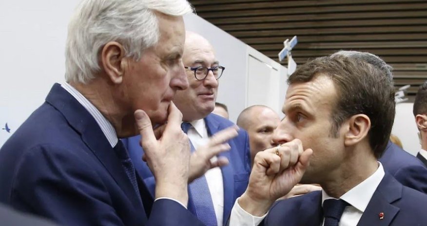 Makron Fransanın Baş nazirinin istefasını qəbul edib