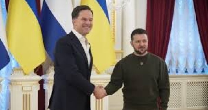 Mark Rutte ilə Zelenski arasında telefon danışığı olub
