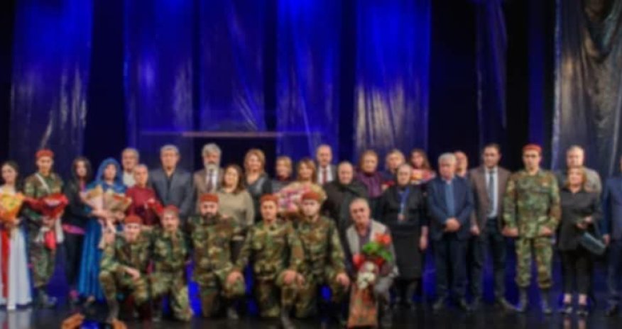 Şəhidlərin xatirəsinə həsr olunan tamaşa nümayiş olunub