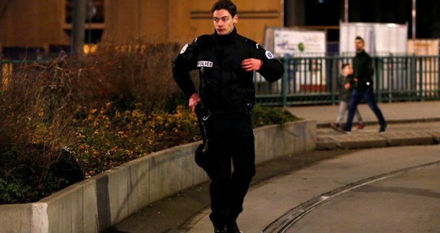 СМИ: На севере Франции при стрельбе погибли четыре человека