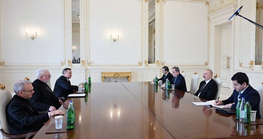 Prezident Paul Riçard Qallageri qəbul edib