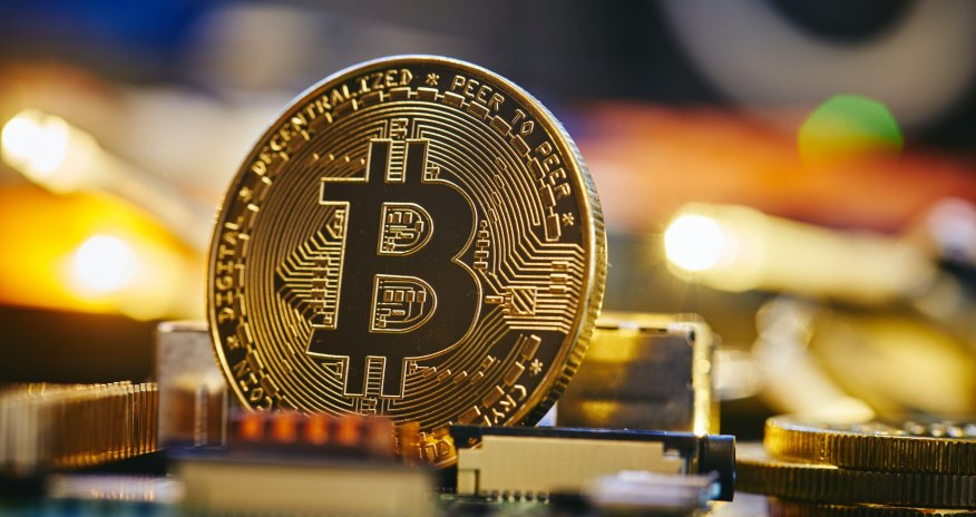 Bitkoinin qiyməti 3 %-ə yaxın ucuzlaşıb