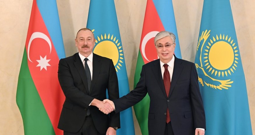 Qazaxıstan Prezidenti İlham Əliyevə zəng edib