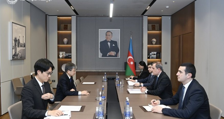 Ceyhun Bayramov Koreya səfirini qəbul edib