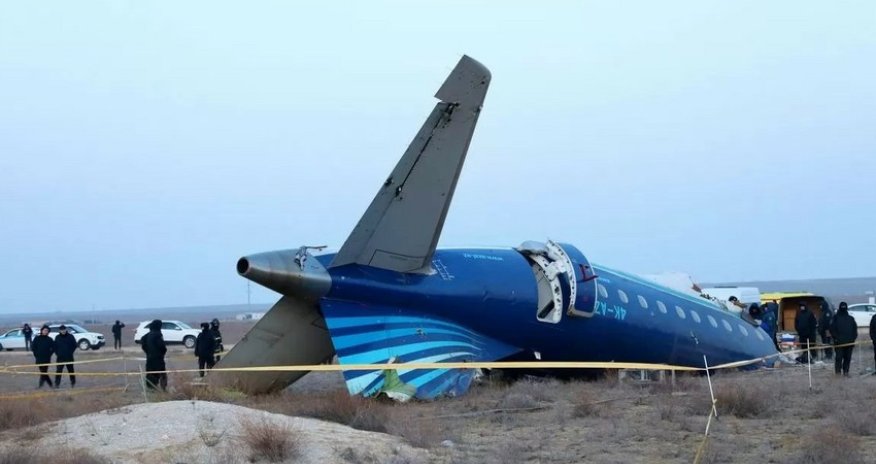 Kazakh Transport Ministry: AZAL plane made two turns in airspace before crash