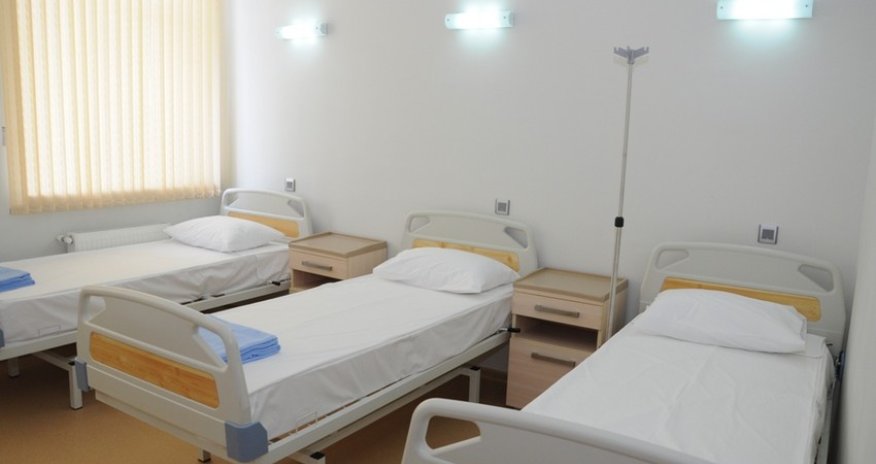 11 plane crash survivors in critical condition after Aktau tragedy