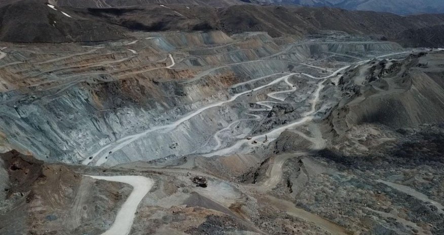 Milli Məclis Söyüdlü (Zod) qızıl yatağı ilə bağlı sazişi təsdiq edib